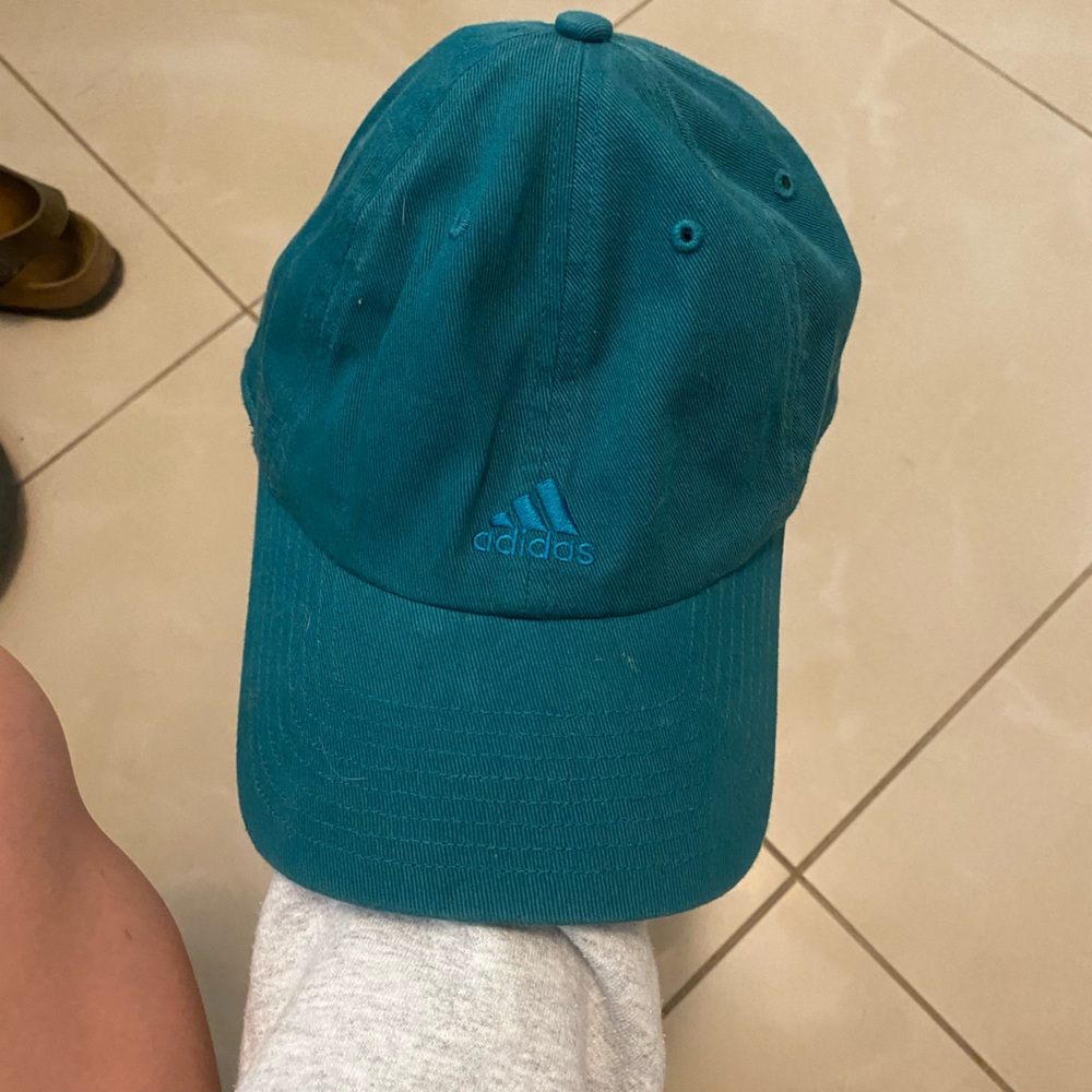 Adidas dad hat